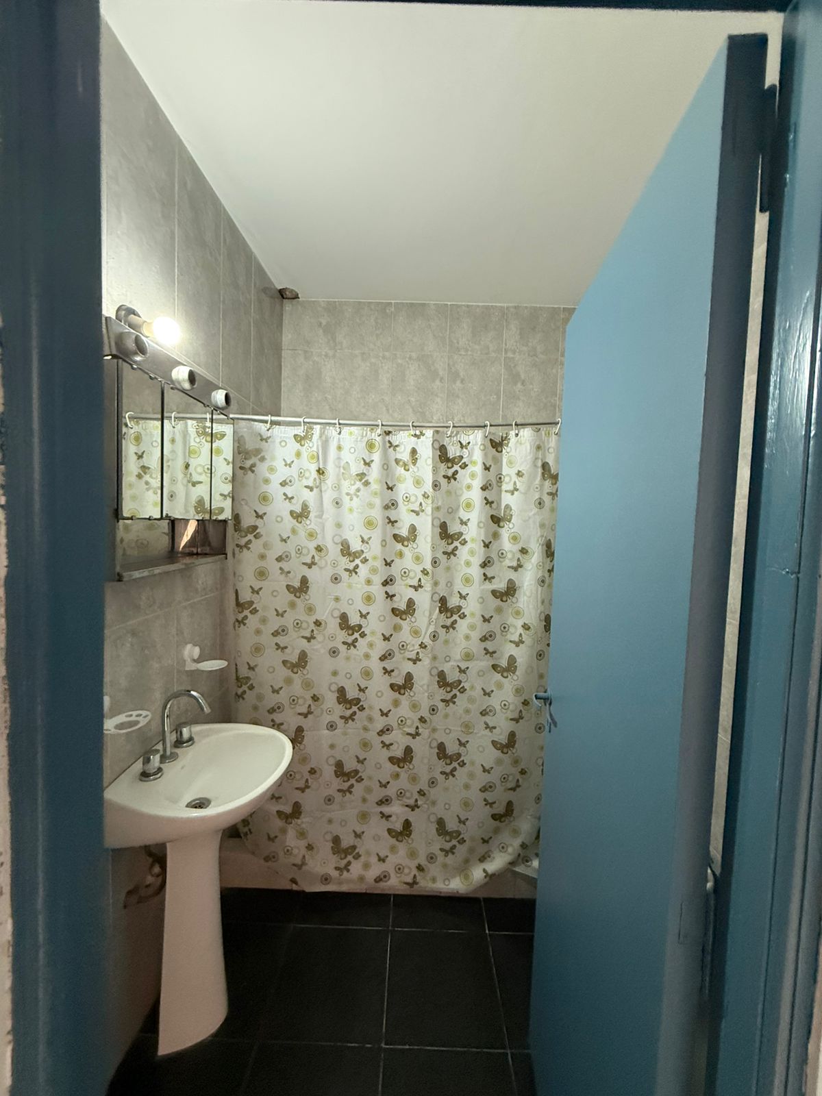 Imagen de WhatsApp 2025-11-21 a las 19.37.08_beee6af3